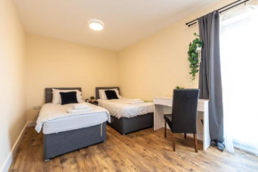 Apartment with free P for Van.